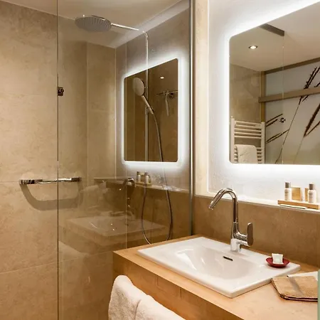 Biohotel Eggensberger 4*